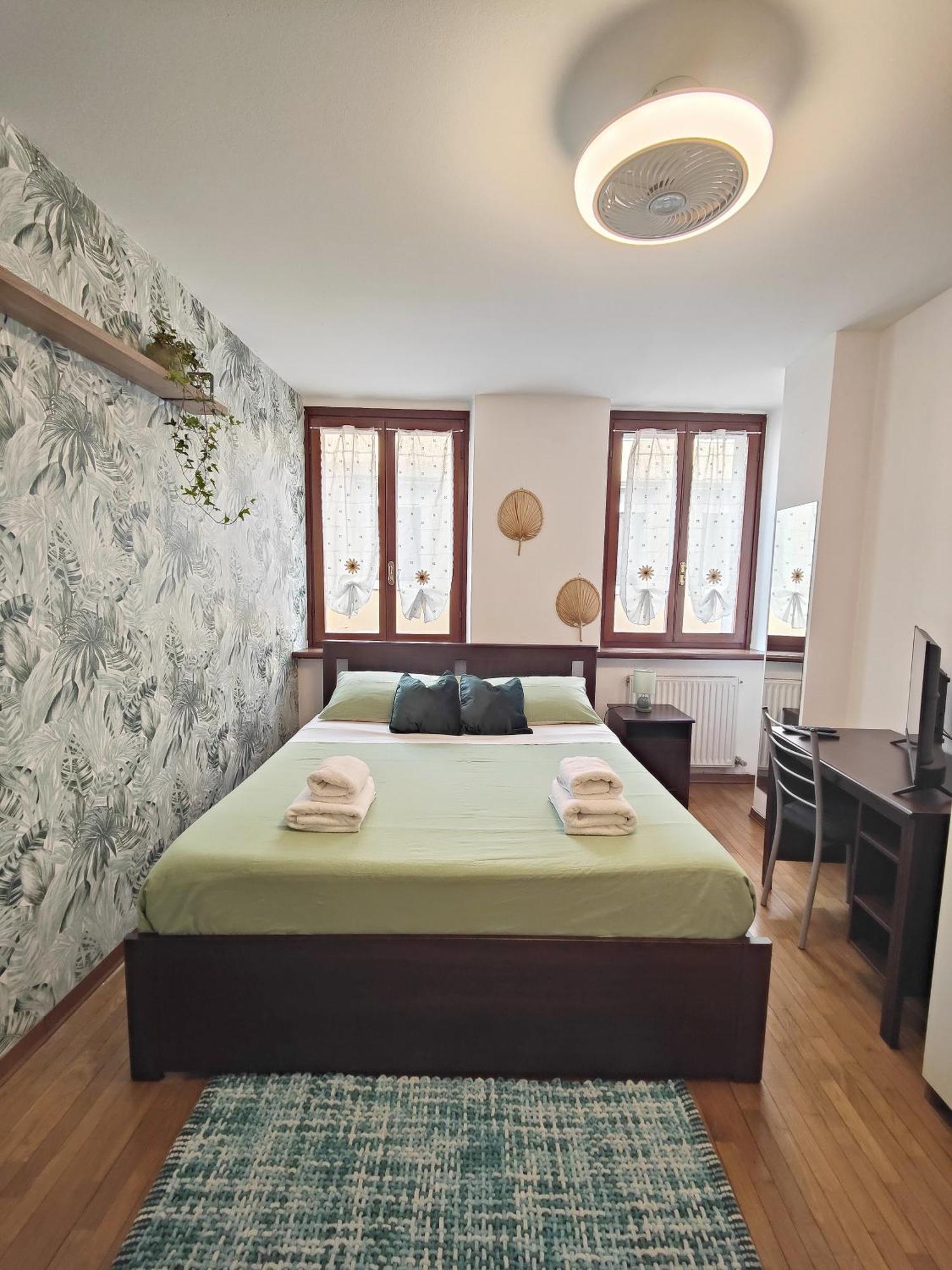 Le Case Di Sara Parking And Two Rooms In The Historic Center Udine Eksteriør bilde
